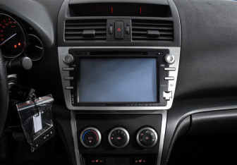 Подержанный автомобиль Mazda 6 Sedan 2008 года (16 фото)