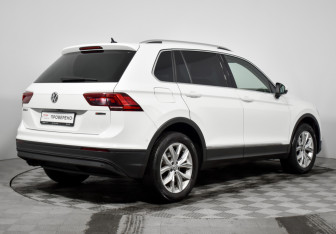 Подержанный автомобиль Volkswagen Tiguan 2020 года (5 фото)