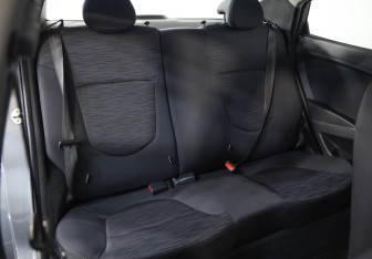 Подержанный автомобиль Hyundai Solaris Sedan 2015 года (19 фото)