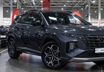 Подержанный автомобиль Hyundai Tucson 2022 года (5 фото)
