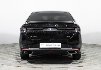 Подержанный автомобиль Kaiyi E5 2023 года (6 фото)