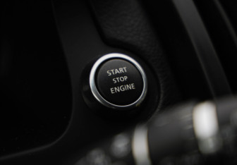 Подержанный автомобиль Land Rover Freelander 2013 года (16 фото)