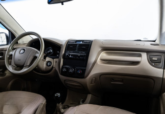 Подержанный автомобиль Kia Sportage 2006 года (11 фото)