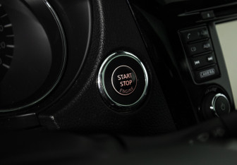 Подержанный автомобиль Nissan Qashqai 2018 года (21 фото)