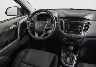 Подержанный автомобиль Hyundai Creta 2019 года (9 фото)