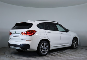 Подержанный автомобиль BMW X1 2019 года (5 фото)