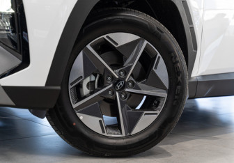 Новый Hyundai Tucson 2026 (14 фото)