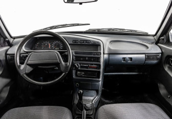 Подержанный автомобиль LADA (ВАЗ) 2114 2012 года (10 фото)