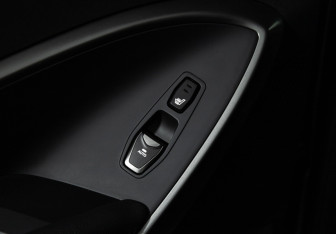 Подержанный автомобиль Hyundai Santa Fe 2016 года (19 фото)