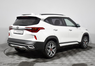 Подержанный автомобиль Kia Seltos 2020 года (5 фото)