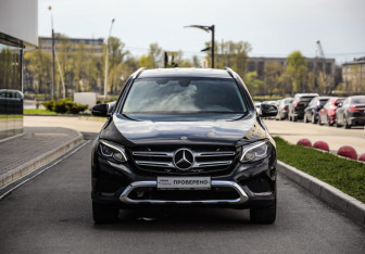 Подержанный автомобиль Mercedes-Benz GLC Coupe 2018 года (5 фото)
