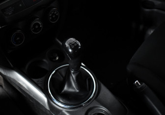 Подержанный автомобиль Mitsubishi ASX 2013 года (11 фото)