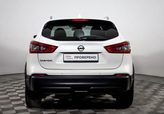 Подержанный автомобиль Nissan Qashqai 2019 года (6 фото)
