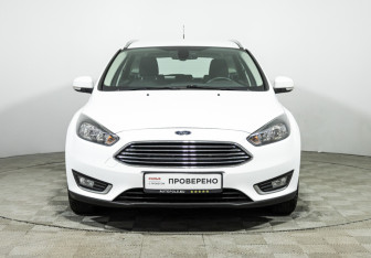 Подержанный автомобиль Ford Focus Wagon 2018 года (2 фото)