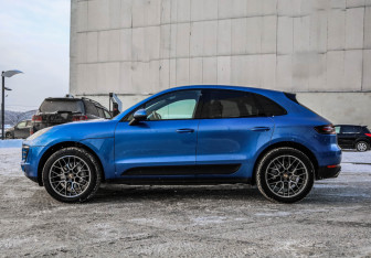 Подержанный автомобиль Porsche Macan 2014 года (10 фото)