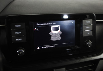 Подержанный автомобиль Skoda Rapid Liftback 2020 года (15 фото)