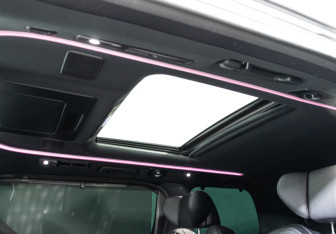 Подержанный автомобиль Toyota Alphard 2020 года (18 фото)