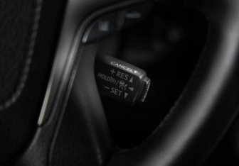 Подержанный автомобиль Toyota Land Cruiser Prado 2017 года (21 фото)