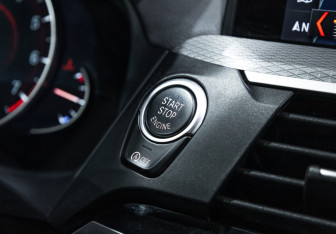 Подержанный автомобиль BMW X3 2019 года (27 фото)