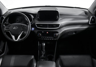 Подержанный автомобиль Hyundai Tucson 2020 года (15 фото)