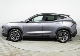 Подержанный автомобиль Jetour Dashing 2023 года (8 фото)