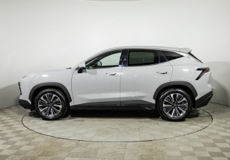 Подержанный автомобиль Jetour Dashing 2023 года (8 фото)