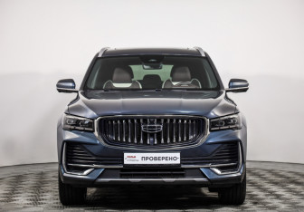 Подержанный автомобиль Geely Monjaro 2023 года (2 фото)