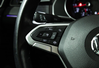 Подержанный автомобиль Volkswagen Passat Sedan 2020 года (20 фото)