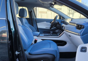 Подержанный автомобиль Exeed TXL 2022 года (24 фото)