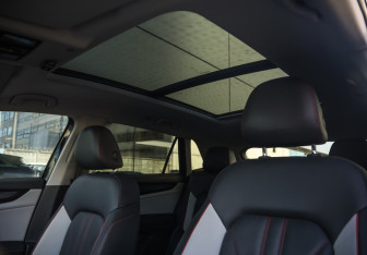 Подержанный автомобиль Volkswagen Teramont 2022 года (31 фото)