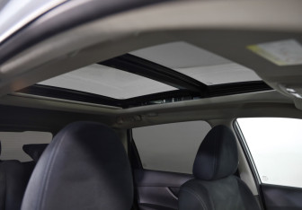 Подержанный автомобиль Nissan X-Trail 2016 года (24 фото)