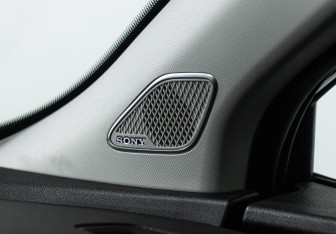 Подержанный автомобиль Omoda C5 2023 года (21 фото)