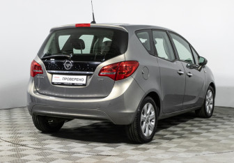Подержанный автомобиль Opel Meriva 2012 года (5 фото)