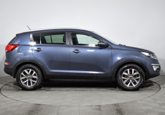 Подержанный автомобиль Kia Sportage 2014 года (4 фото)