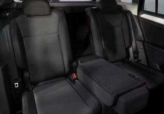 Подержанный автомобиль Volkswagen Tiguan 2021 года (21 фото)