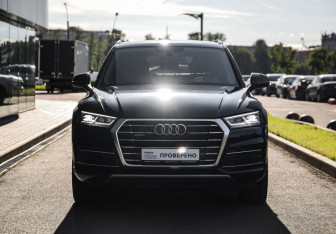 Подержанный автомобиль Audi Q5 2019 года (4 фото)