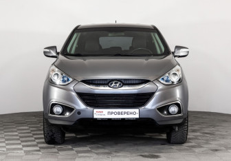 Подержанный автомобиль Hyundai ix35 2012 года (2 фото)