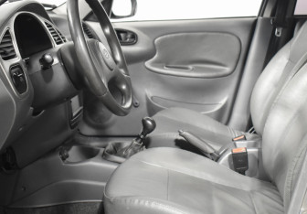 Подержанный автомобиль ЗАЗ Chance Sedan 2010 года (10 фото)