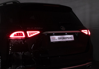 Подержанный автомобиль Mercedes-Benz GLE 2021 года (34 фото)