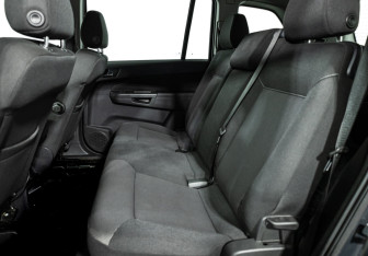 Подержанный автомобиль Opel Zafira Compactvan 2013 года (10 фото)