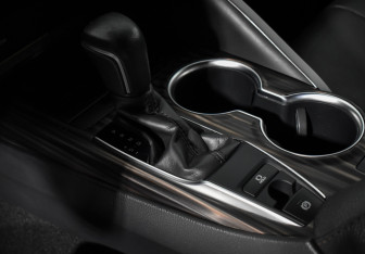 Подержанный автомобиль Toyota Camry Sedan 2018 года (12 фото)