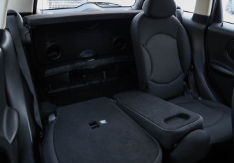 Подержанный автомобиль MINI Countryman 2011 года (26 фото)