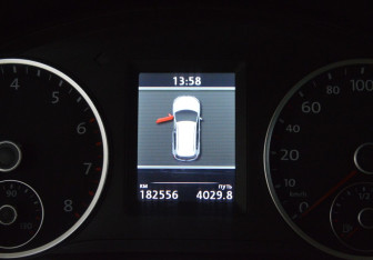 Подержанный автомобиль Volkswagen Tiguan 2013 года (18 фото)