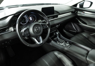 Подержанный автомобиль Mazda 6 Sedan 2020 года (11 фото)