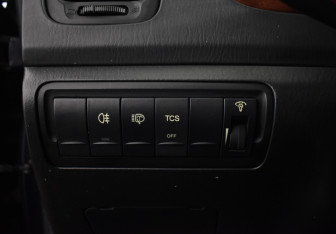 Подержанный автомобиль Hyundai Sonata 2007 года (15 фото)