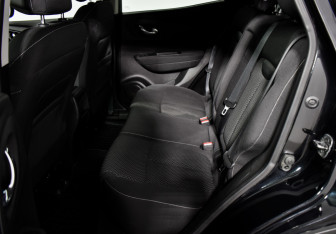 Подержанный автомобиль Renault Kadjar 2018 года (11 фото)