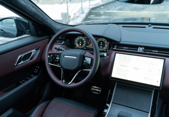 Новый Land Rover Range Rover Velar 2025 (8 фото)