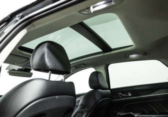 Подержанный автомобиль Kia K5 2021 года (25 фото)