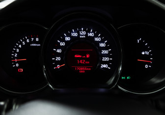 Подержанный автомобиль Kia Ceed Wagon 2013 года (12 фото)