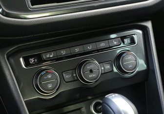 Подержанный автомобиль Volkswagen Tiguan 2017 года (13 фото)